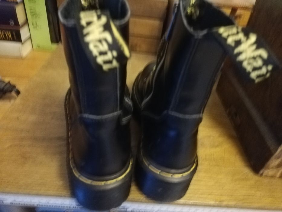 Glany Martensy roz40