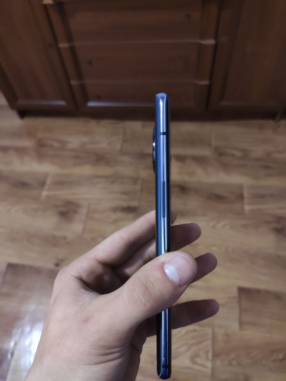 OnePlus 7T 8/128 срочно