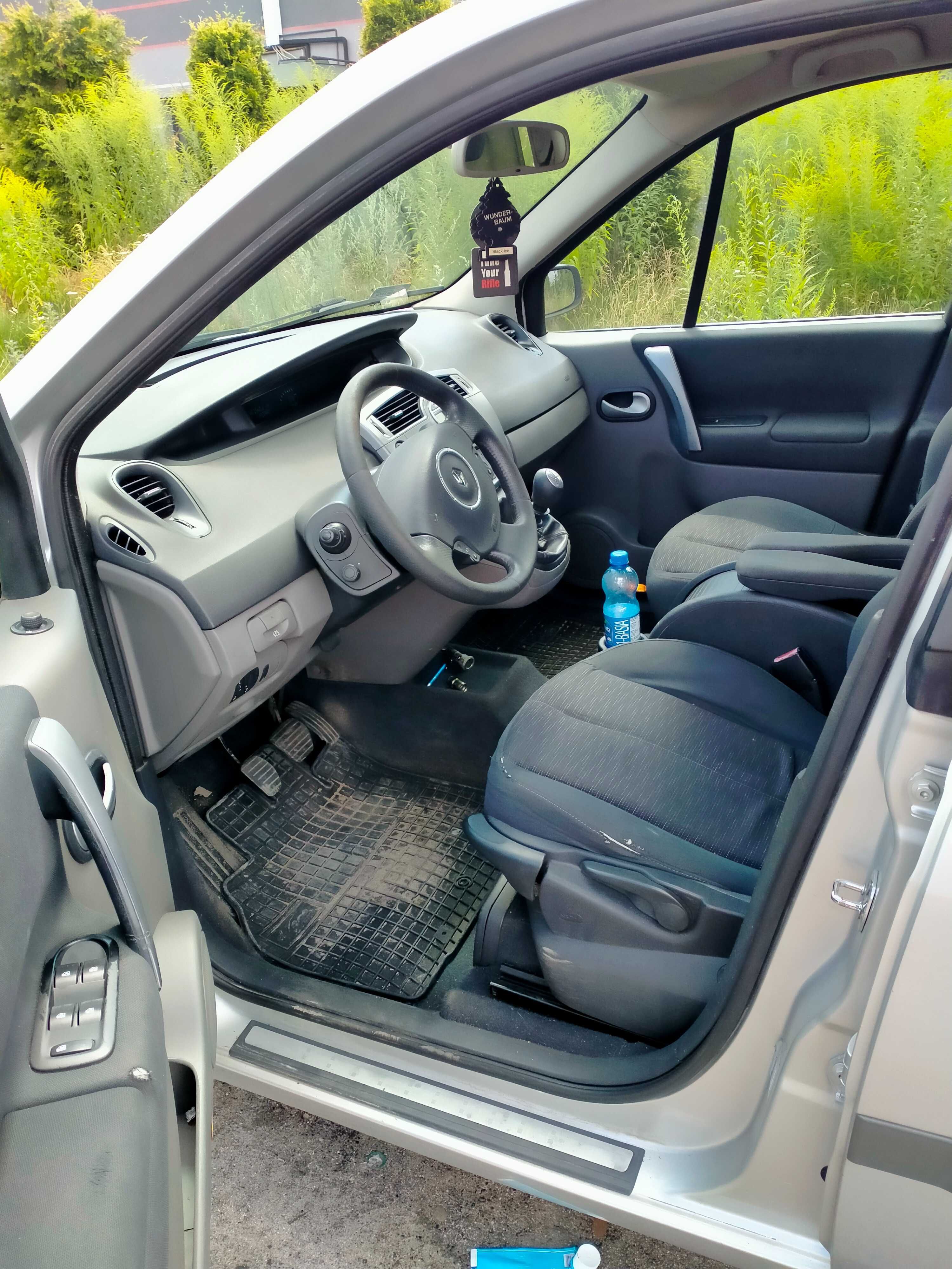 Renault Grant Scenik 2008r 19 D 130km 7 osob Zamiana