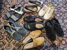 Лофери, кеди, кросівки, туфлі, босоніжки. 39-40 розмір.