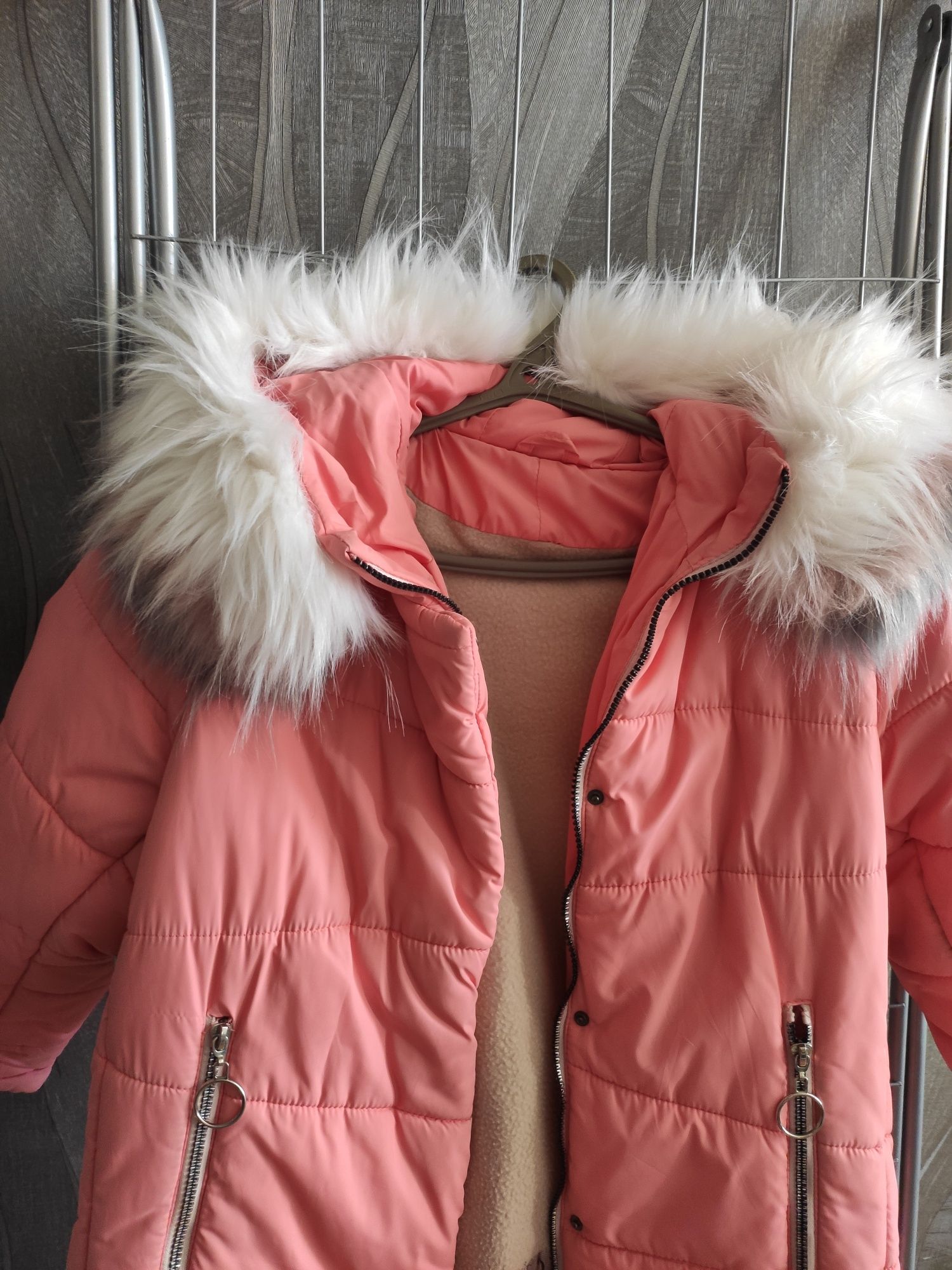 Осень -зима.курточка/пальто/42 размер./длинная курточка/пуховик