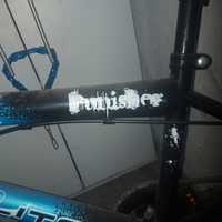 Bicicleta BMX Punicher