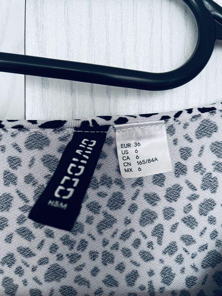 Sukienka H&M w panterkę