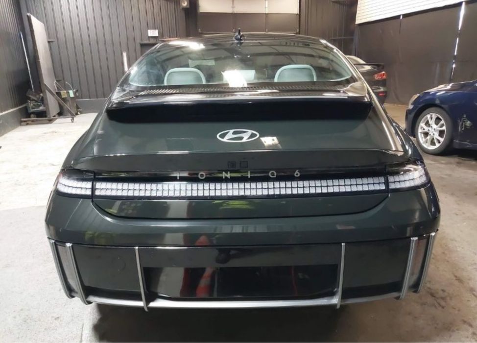 HYUNAI IONIQ 6 SE SEL крило зад, задня четверть б/у в колір