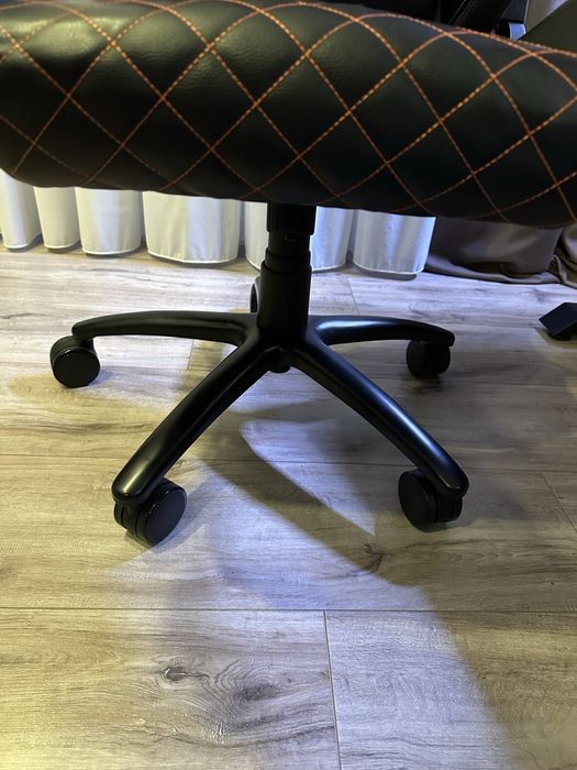 Cougar Armor Pro Black