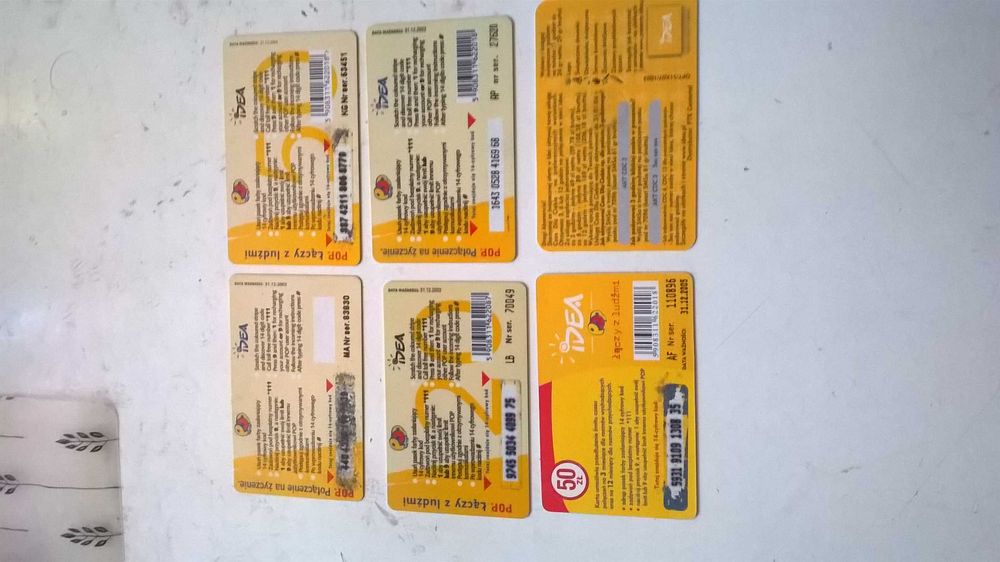 karty sieci komórkowych uzupełniających stan konta - 33 szt