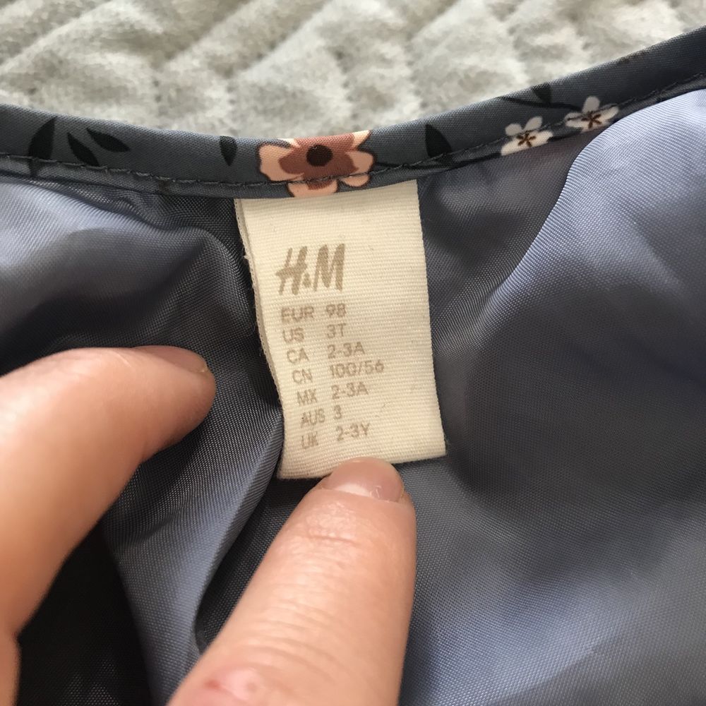 Куртка H&M для дівчинки