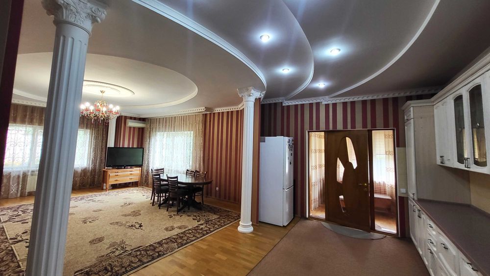 Оренда 2-х поверхового будинка, вул. Сказочна, Великий луг.