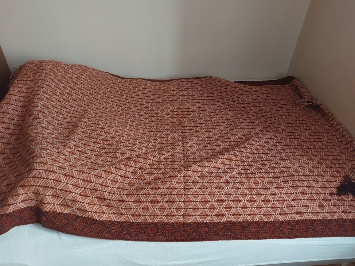 Narzuta na łóżko/sofę, 220 x 147 cm