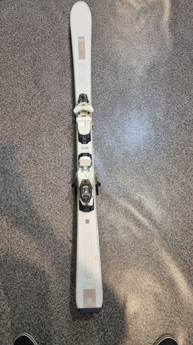 Sprzedam narty damskie Salomon E S/Max N4dł. 150 cm
