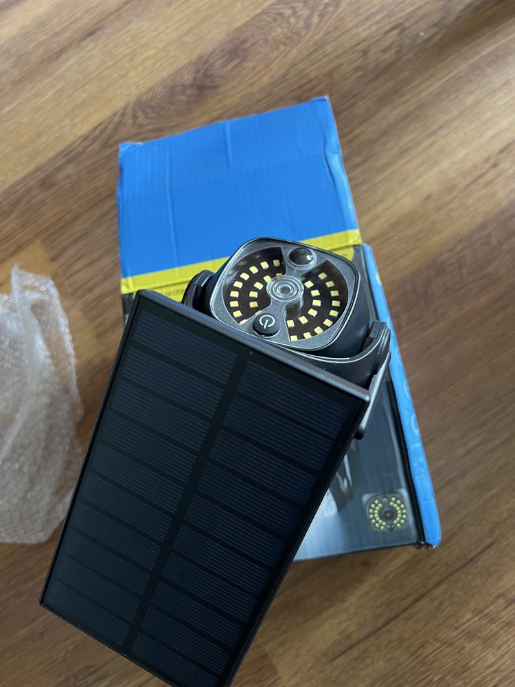 Camera solar atrapa