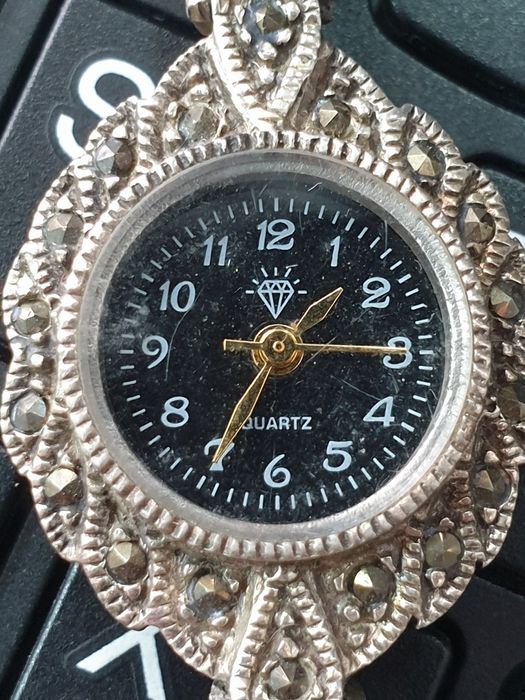 Часы женские серебро 925 пробы  (Swatch Irony l