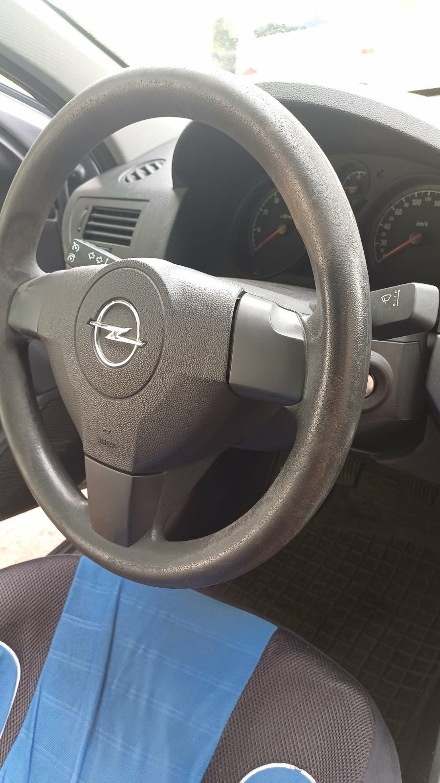 Opel Astra H 2006 хетчбек 1.4