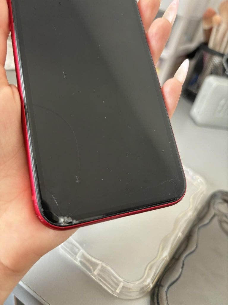 Iphone 11 + 4 etui