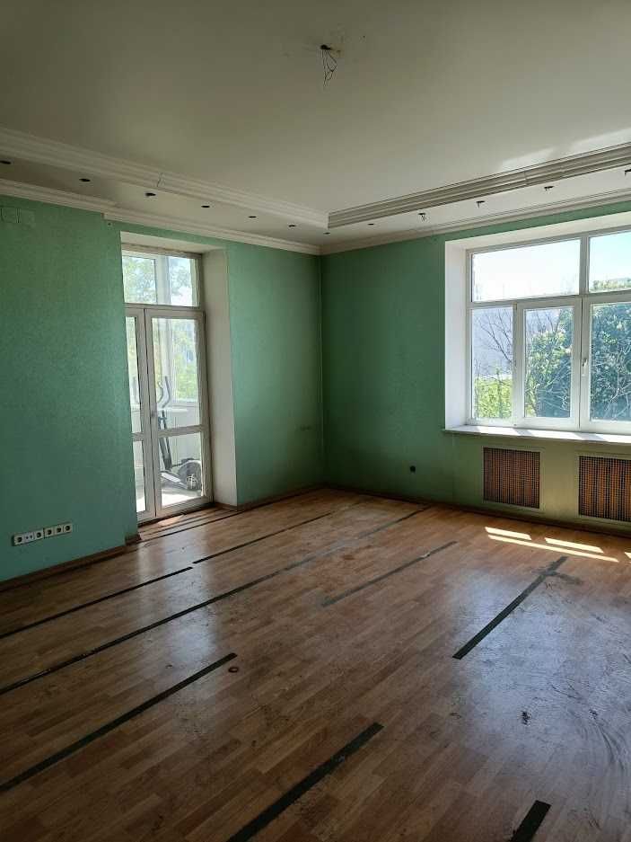 Квартира в центре Киева, ул. Костельная, апартаменты, офис, квартира