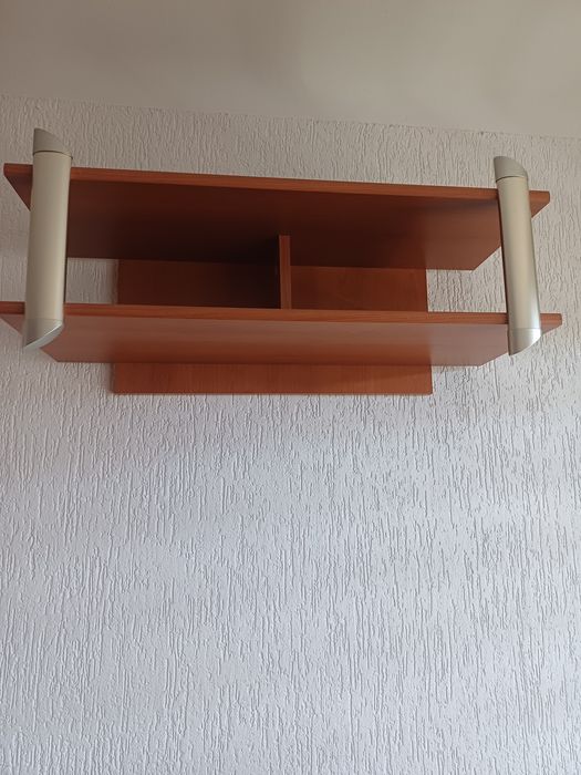 Sprzedam półkę wiszaca