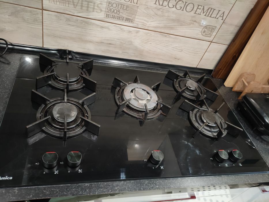 Płyta gazowa Amica 90 cm 5 palników szkło ceramiczne ruszta żeliwne
