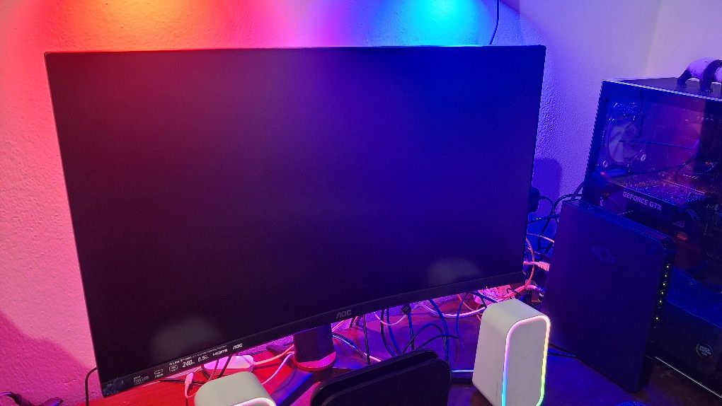 Monitor AOC 27 polegadas 240 hz