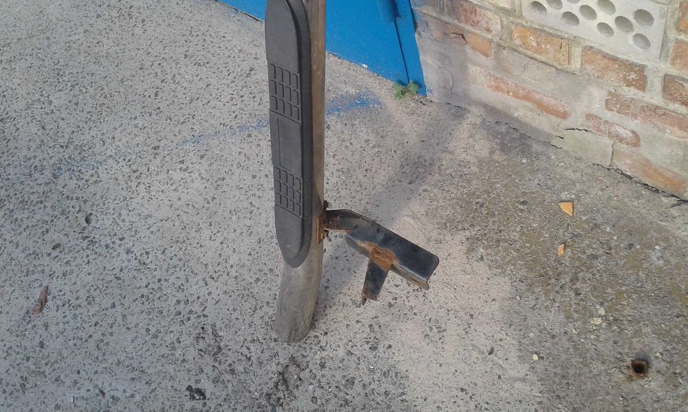 Боковая подножка