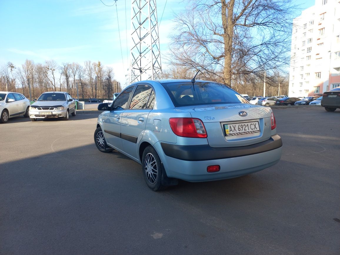 Kia Rio Кіа Ріо 2007 року гарний стан