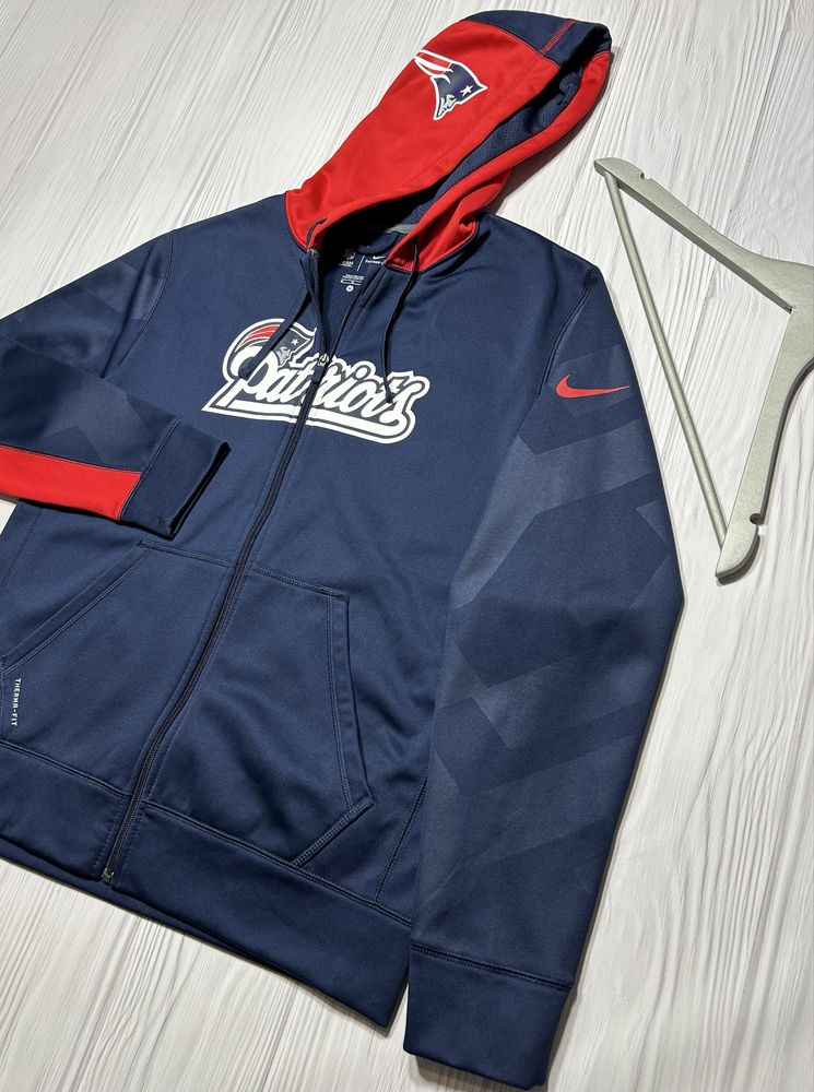 Nike NFL Patriots шикарне зіп худі з гарним дизайном Оригінал!
