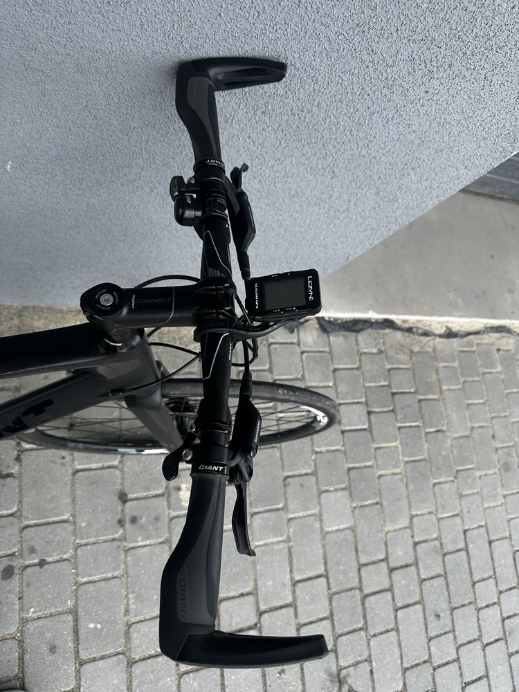 Продам Велосипед GIANT FASTROAD карбоновий