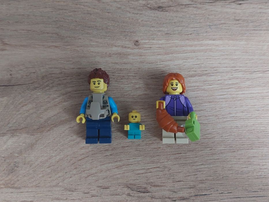 Lego City 60283 Wakacyjny Kamper