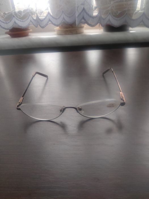 Окуляри плюс + 1,5