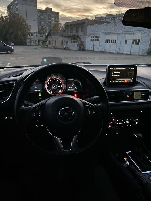 Mazda 3bm 2013 хэтчбек