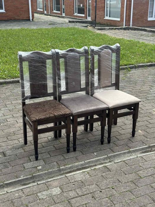 Продаж крісел. Крісла