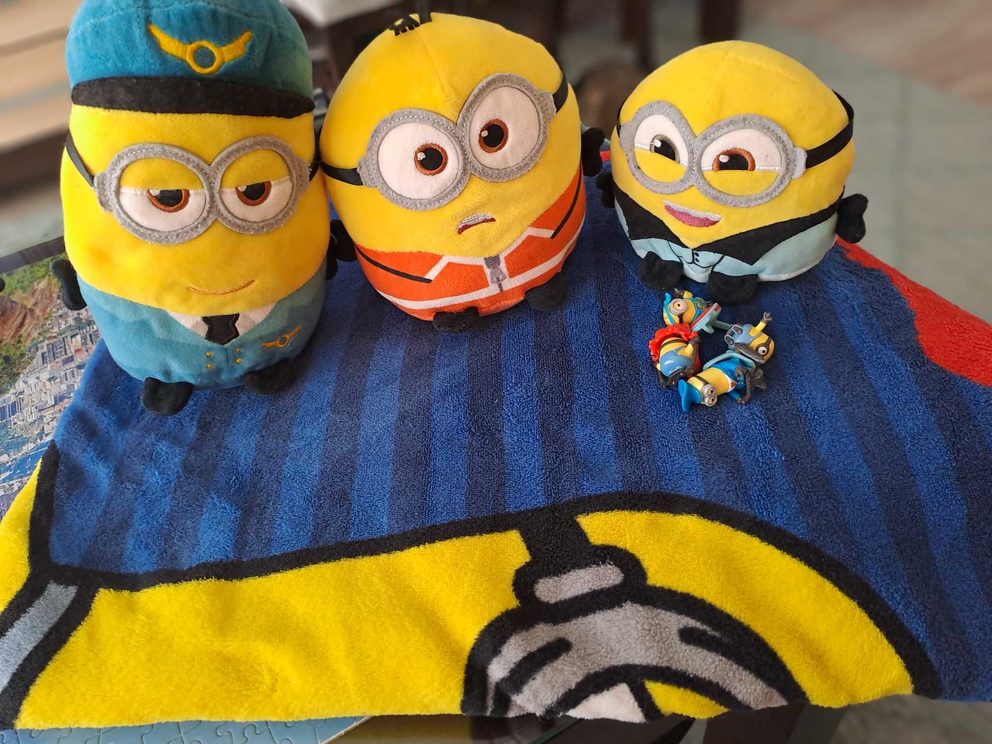 Kocyk minionki + maskotki pluszaki minionki