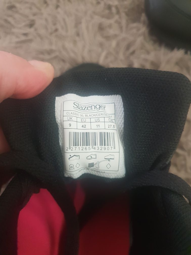 Кроссовки Slazenger,43 размер