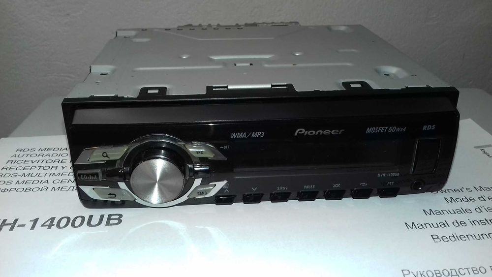 Radioodtwarzacz samochodowy Pioneer