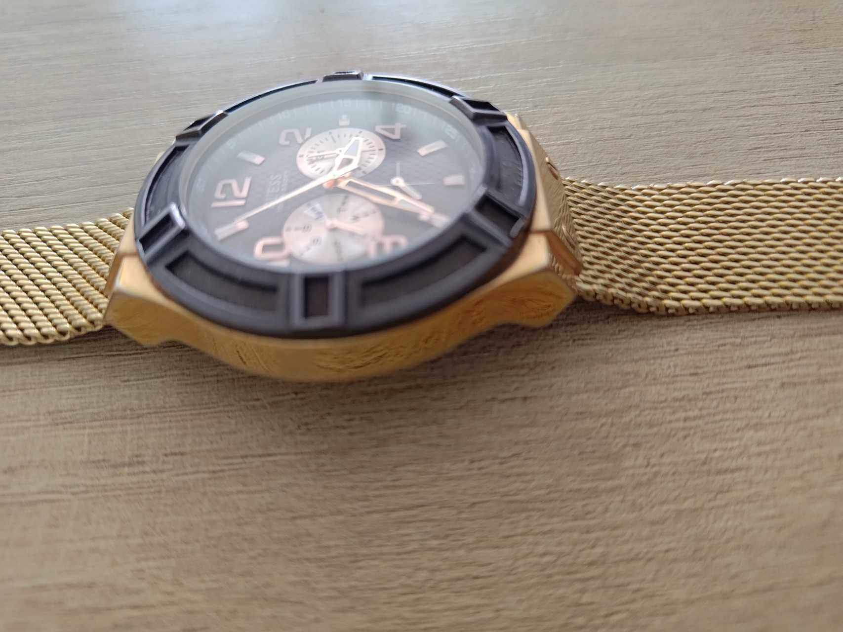 Zegarek Guess W0040G3