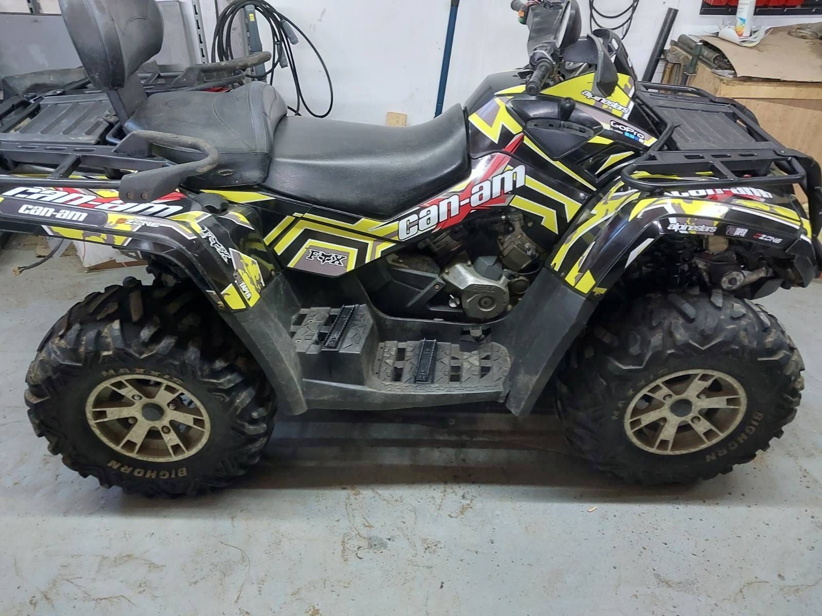 Naklejki Can-am outlnder 2006 - 2012 G1 max okleina
Can am Outlander G