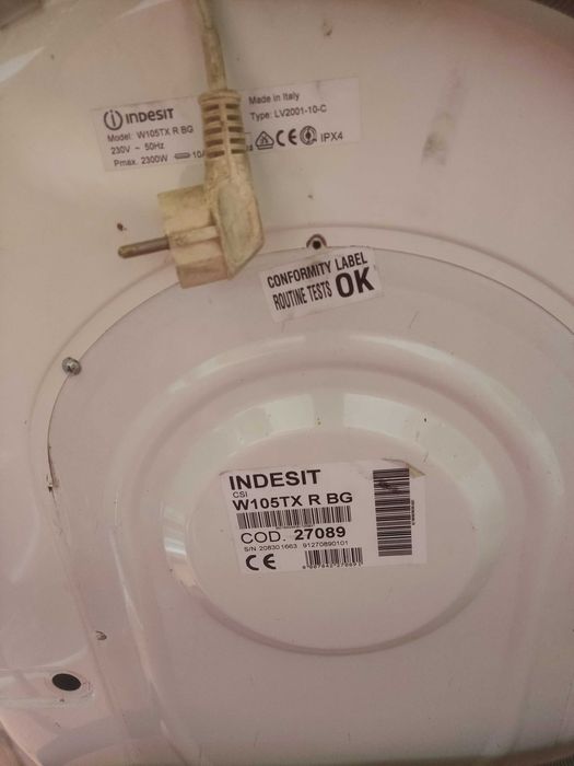 Пральна машина Indesit