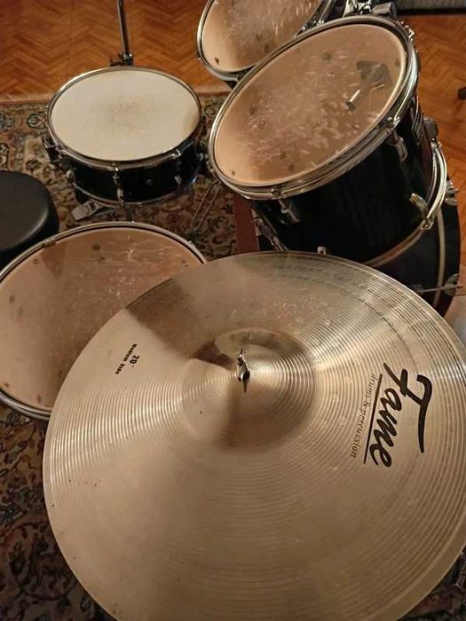 Bateria acústica Fame