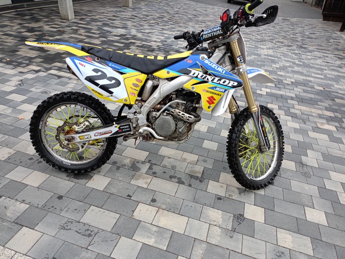 Suzuki RM-Z 250 09