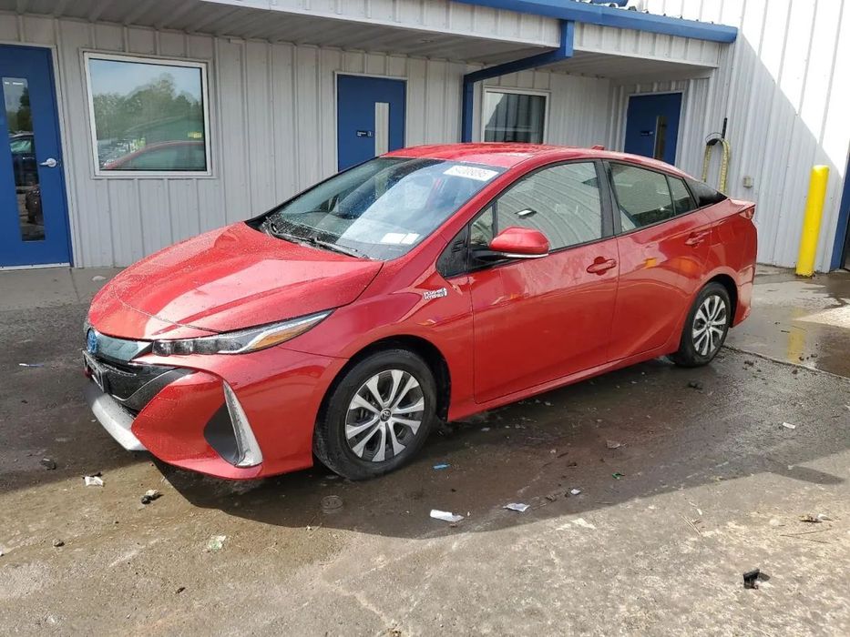 Toyota Prius Toyota Prius /  Plug-In / MINIMALNE USZKODZENIE  / ZEROWA Akcyza