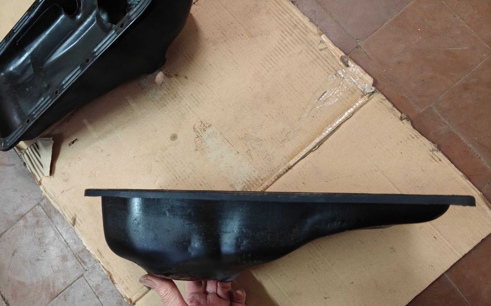 Крышки и картер двигателя 2101, 2109