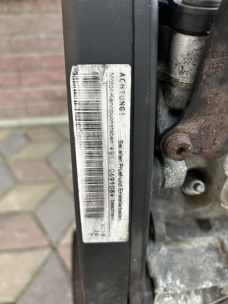 Двигун мотор 1.6 MPI BGU BSE VW Passat B6 Golf 5 Caddy Touran Jetta
