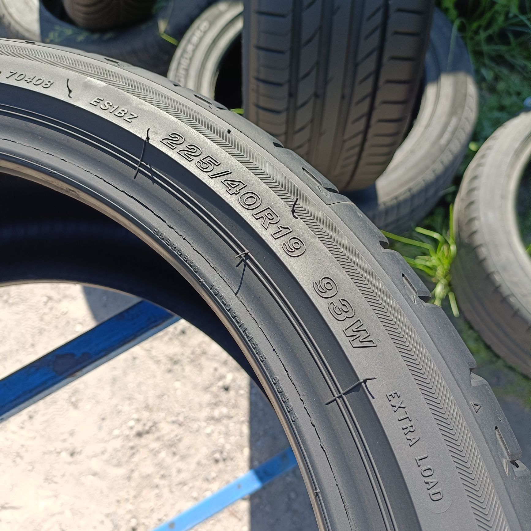 225/40r19 Bridgestone Potenza S001 z 2019r 7.5mm