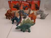 Іграшки-динозаври Хеппі Міл