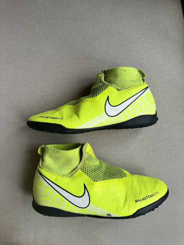 Сороконіжки Nike 38