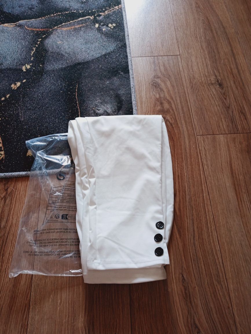 Nowe legginsy za kolanko m
