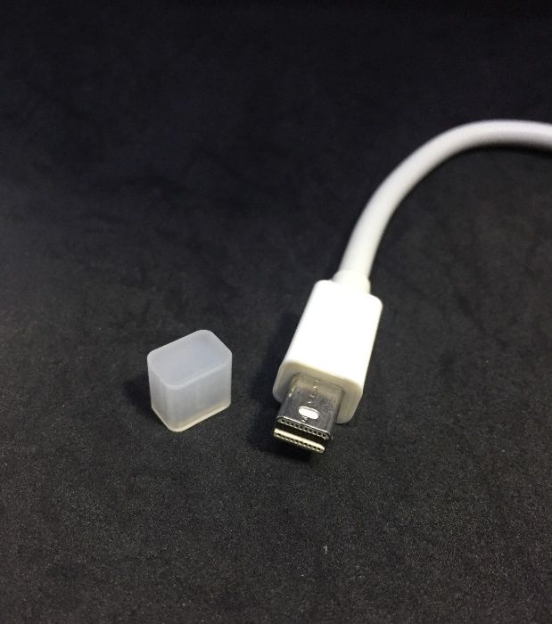 Adaptador Mini Display Port / Thunderbolt para VGA - MacBook