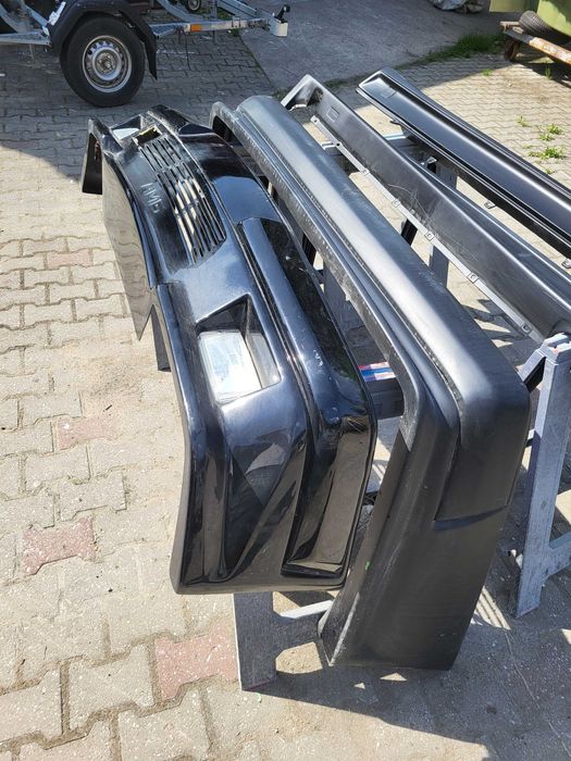 E34 AMG Look Bodykit do Mercedesa W124