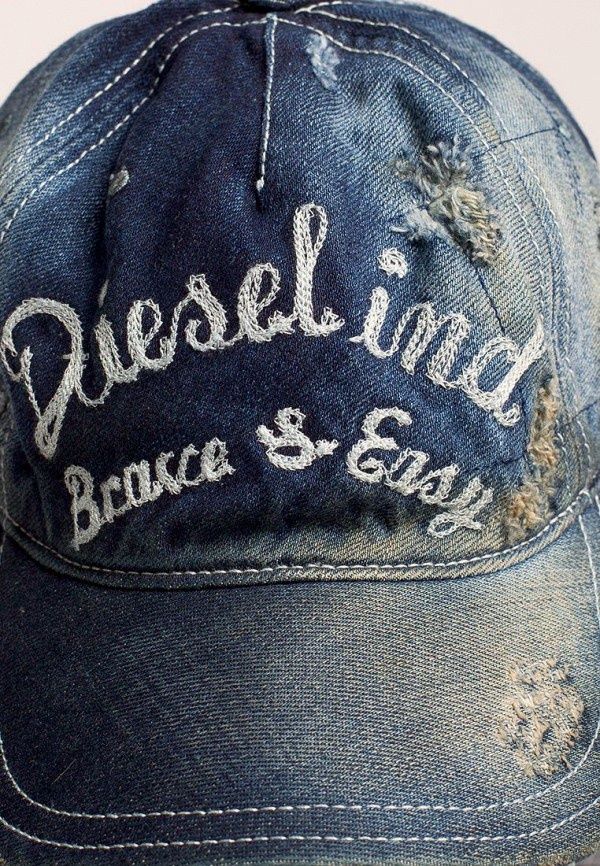 Джинсова кепка від бренду Diesel