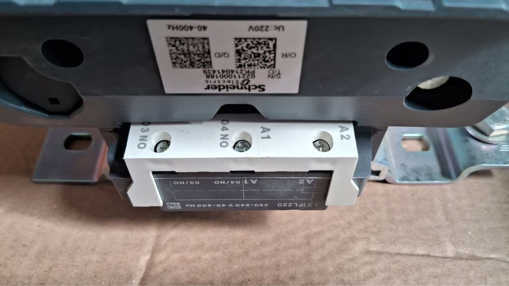 Пускатели контакторы Schneider Electric LC1F630M7 ток 630А