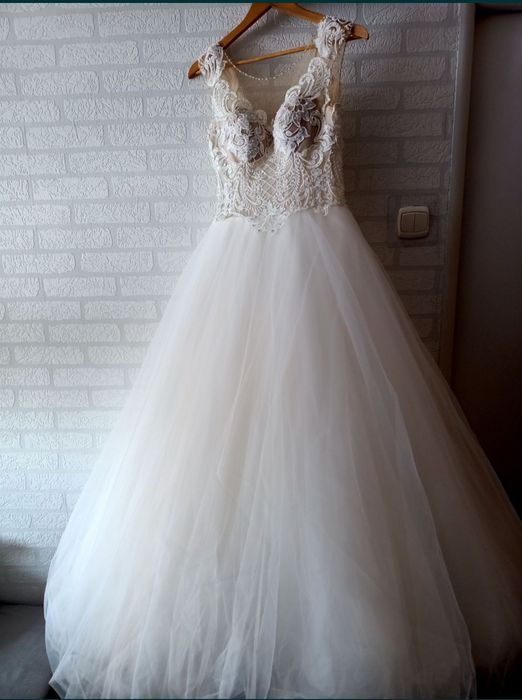 Suknia ślubna ivory